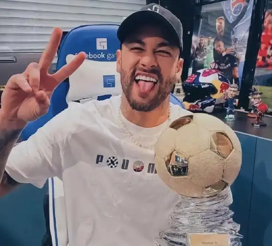 始她的大学 始她的大学