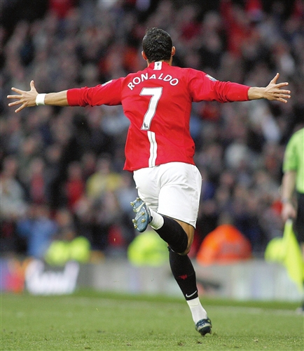 埃米利亚诺 埃米利亚诺