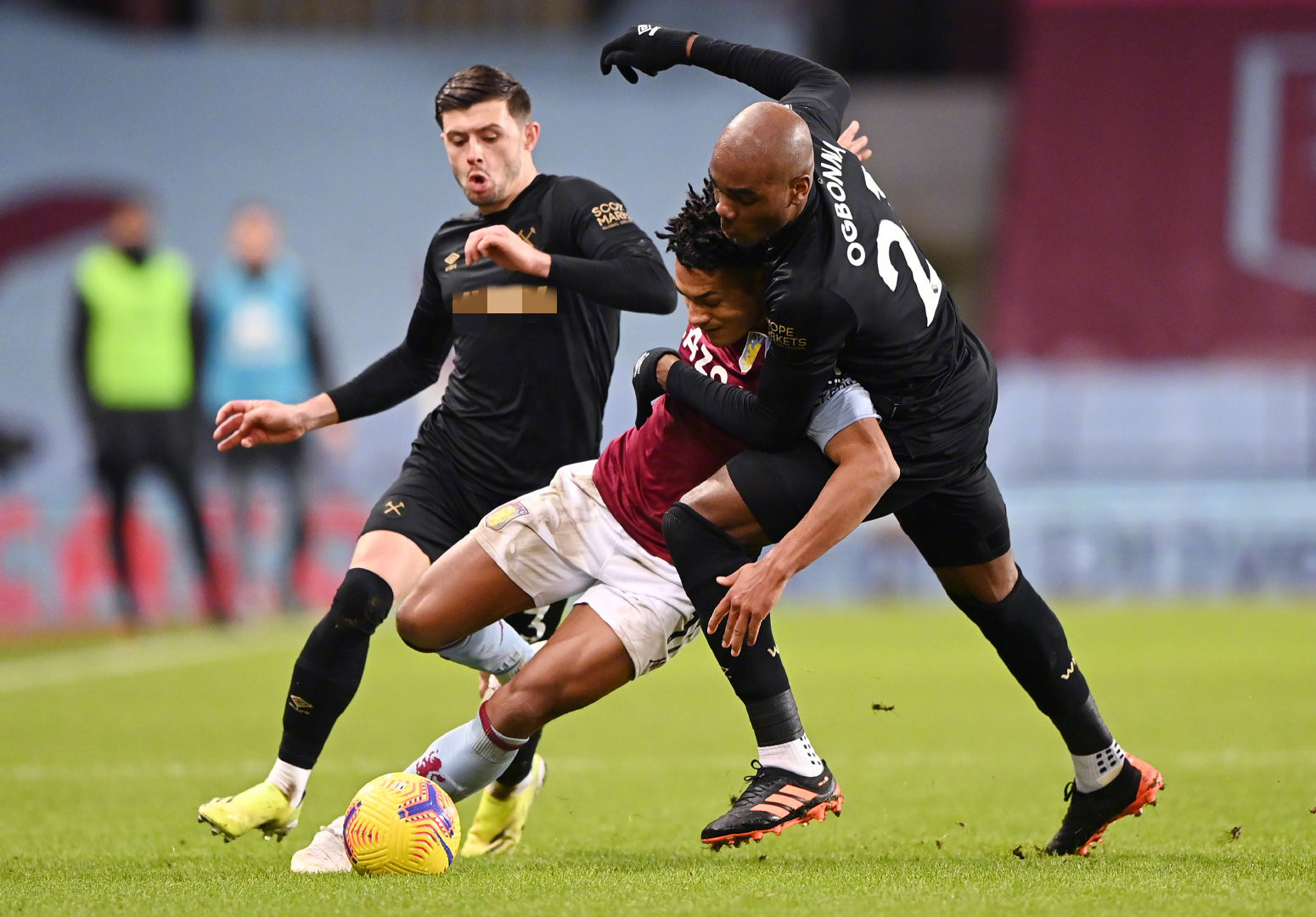 泳池故事 泳池故事